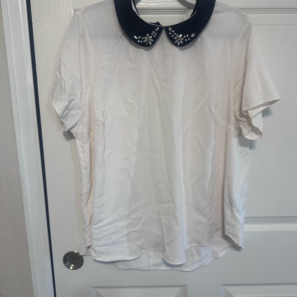 Torrid White Blouse with Black Embellished Collar